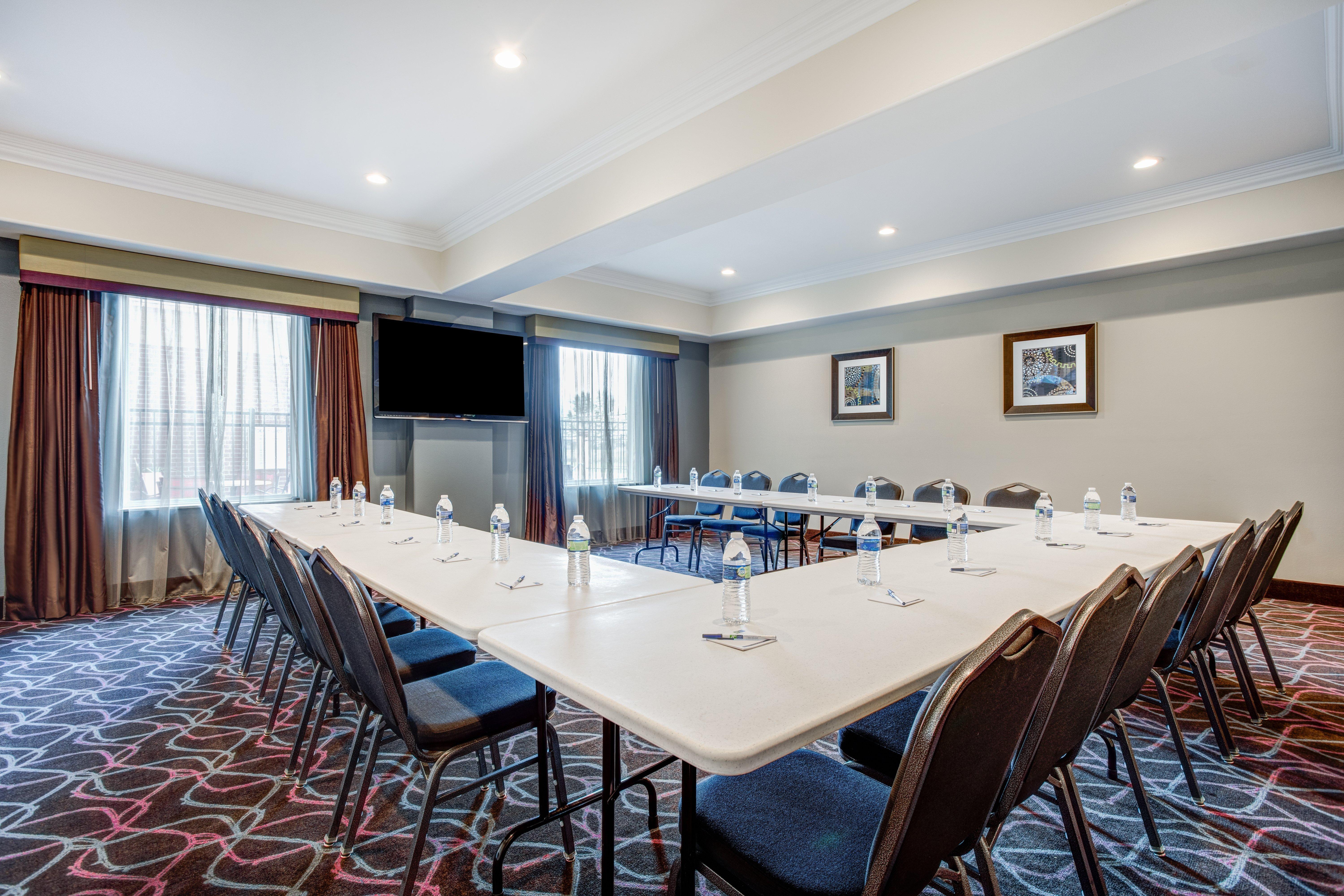 Holiday Inn Express & Suites Raceland - Highway 90 By Ihg Екстериор снимка